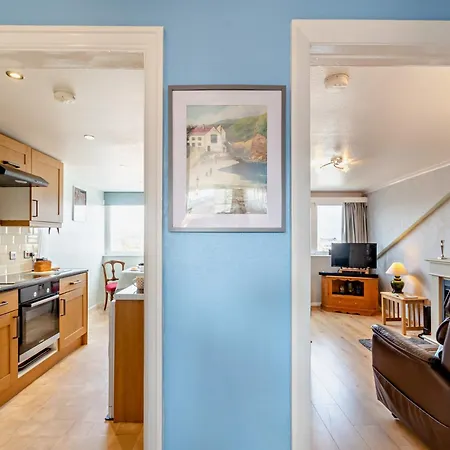 2 Bed In 91672 Apartment *